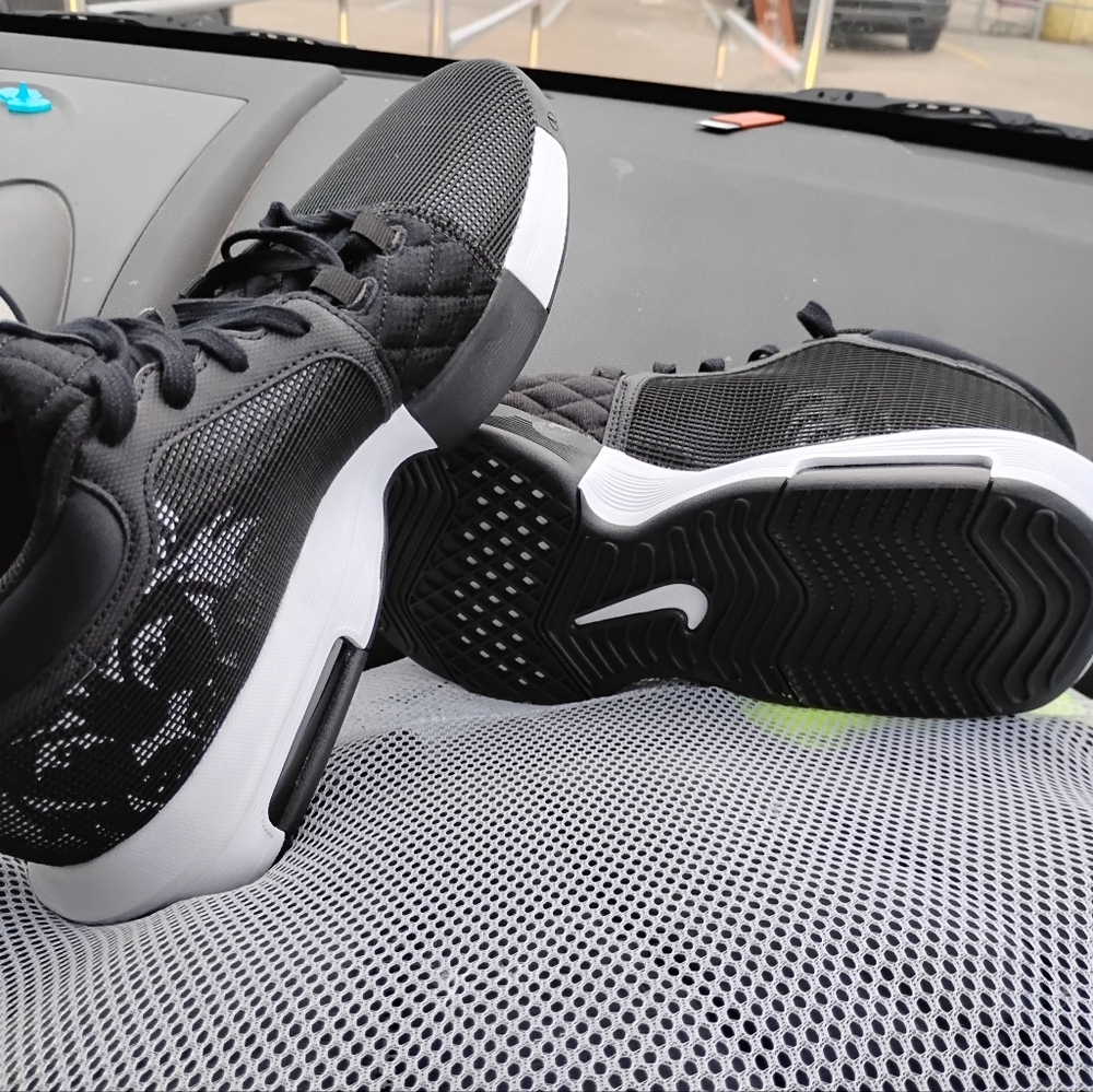 Men's Lebron's black 11.5